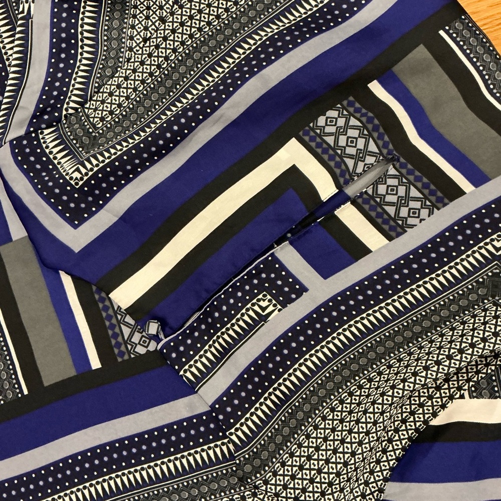 H&M Geometric Print Shift Dress – Size 6-8